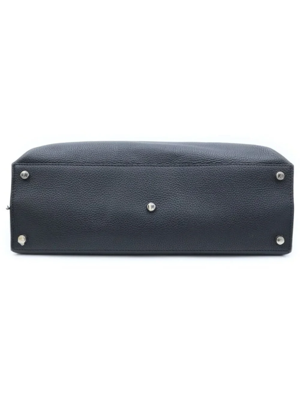 Fendi peekaboo essential